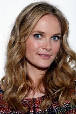 Rachel Blanchard Apron