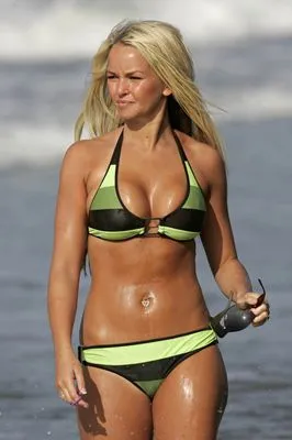 Jennifer Ellison 6x6