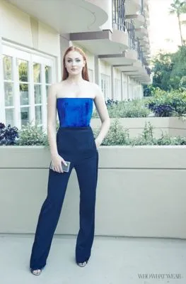 Sophie Turner White Water Bottle With Carabiner