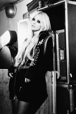 Taylor Momsen White Water Bottle With Carabiner