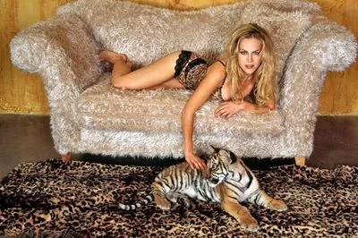 Julie Benz Prints and Posters