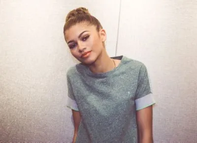 Zendaya Coleman 6x6