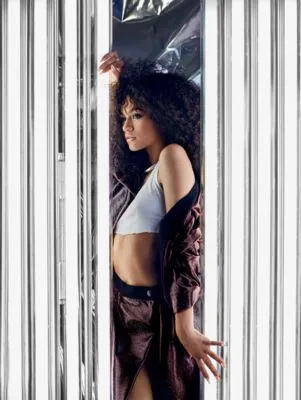 Zendaya Coleman White Water Bottle With Carabiner