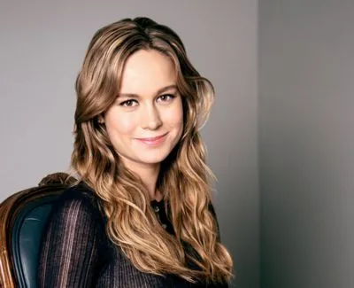 Brie Larson 6x6