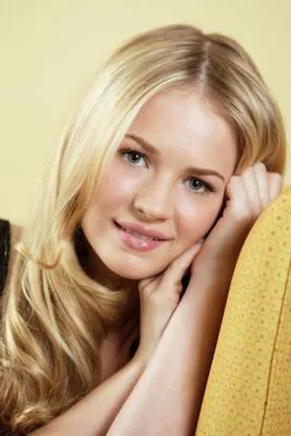 Britt Robertson Prints and Posters