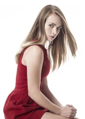 Britt Robertson Poster