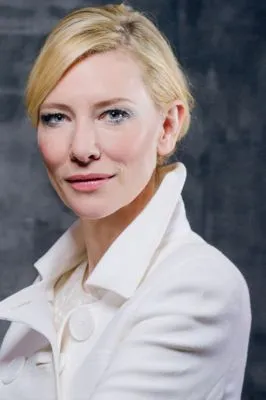 Cate Blanchett White Water Bottle With Carabiner