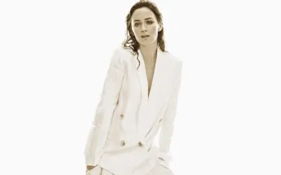 Emily Blunt White Water Bottle With Carabiner