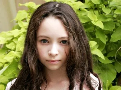 Jodelle Ferland Prints and Posters