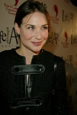 Claire Forlani Hip Flask