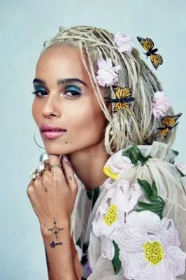 Zoe Kravitz 6x6