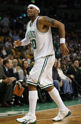 Boston Celtics 11oz Colored Rim & Handle Mug