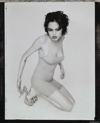 Angelina Jolie 6x6