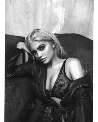 Kylie Jenner Poster