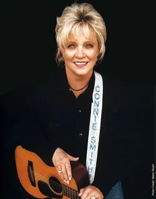 Connie Smith Prints and Posters