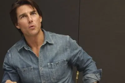 Tom Cruise 6x6