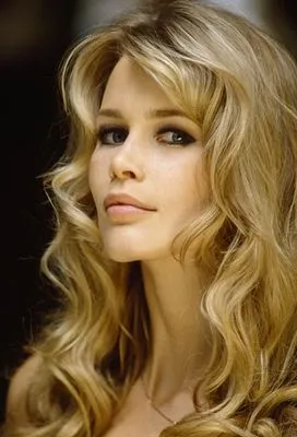 Claudia Schiffer 6x6