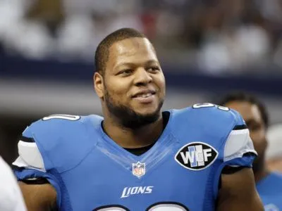 Ndamukong Suh Prints and Posters