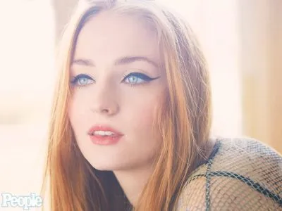 Sophie Turner Stainless Steel Water Bottle