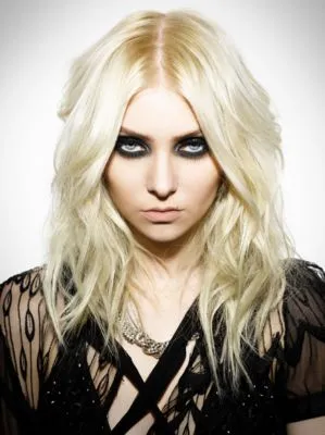 Taylor Momsen Color Changing Mug