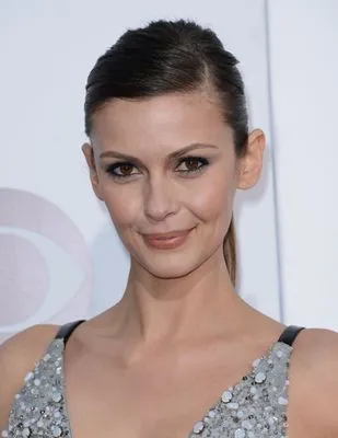 Olga Fonda (events) White Water Bottle With Carabiner