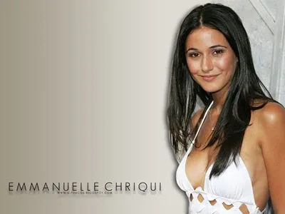 Emmanuelle Chriqui White Water Bottle With Carabiner