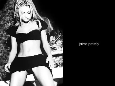 Jaime Pressly Metal Wall Art