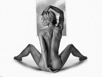 Jaime Pressly 12x12