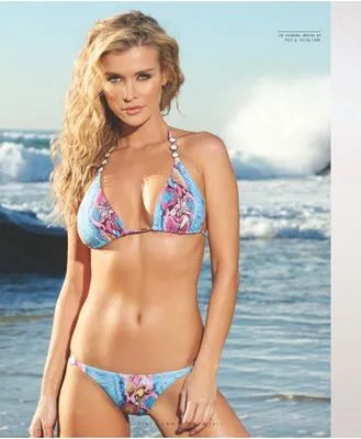 Joanna Krupa Color Changing Mug