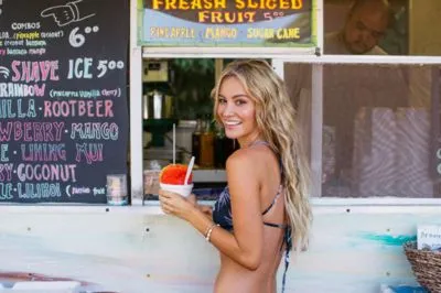 Bryana Holly 6x6