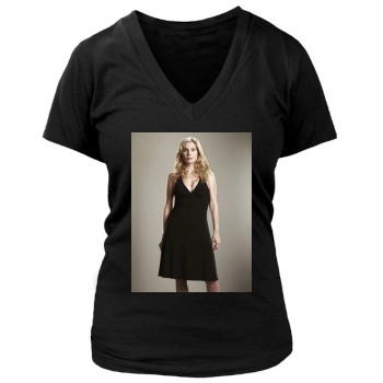 Zuleikha Robinson Women's Deep V-Neck TShirt