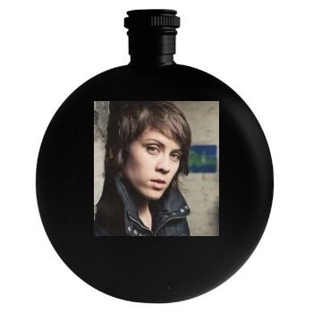 Tegan and Sara Round Flask