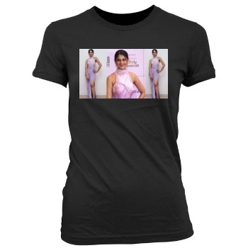 Jennifer Winget Women's Junior Cut Crewneck T-Shirt