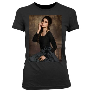 Jennifer Winget Women's Junior Cut Crewneck T-Shirt