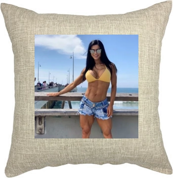 Eva Andressa Pillow