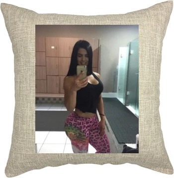 Eva Andressa Pillow