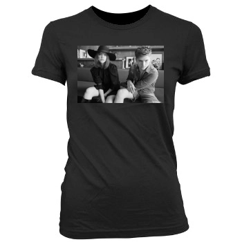 Barbara Palvin Women's Junior Cut Crewneck T-Shirt