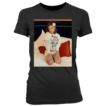 Barbara Palvin Women's Junior Cut Crewneck T-Shirt