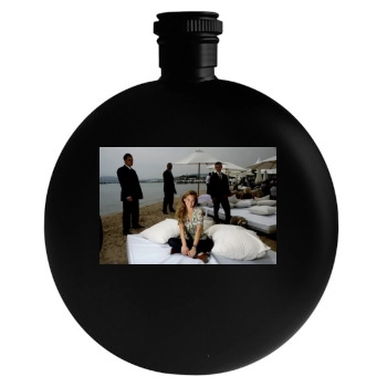 Bar Refaeli Round Flask