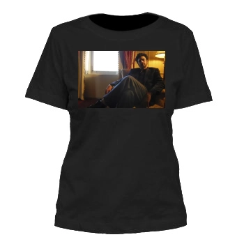 Benicio del Toro Women's Cut T-Shirt