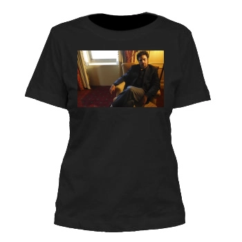 Benicio del Toro Women's Cut T-Shirt