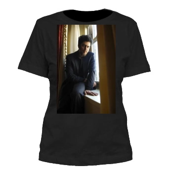 Benicio del Toro Women's Cut T-Shirt