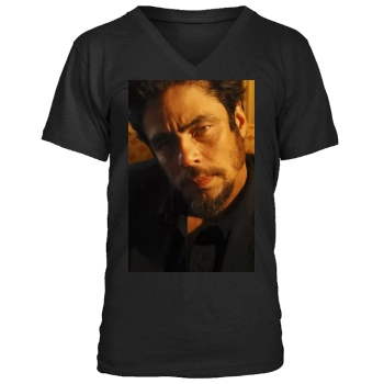 Benicio del Toro Men's V-Neck T-Shirt