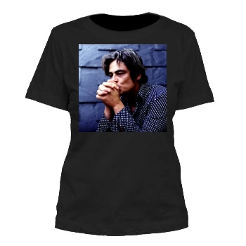 Benicio del Toro Women's Cut T-Shirt