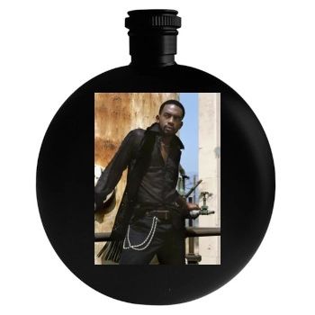 Bill Bellamy Round Flask