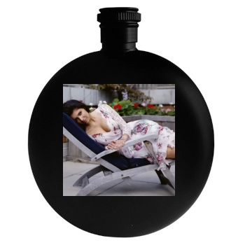 Brittny Gastineau Round Flask