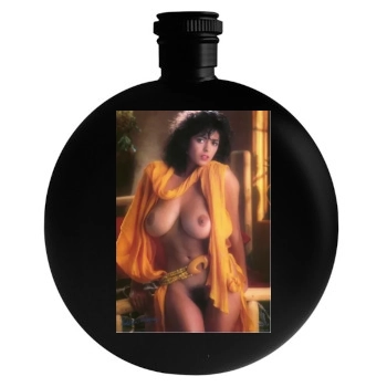 Roberta Vasquez Round Flask