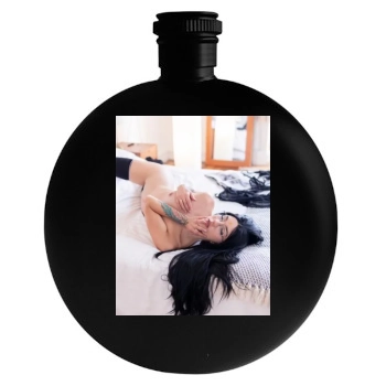 Fay Connie Zchmidt Round Flask