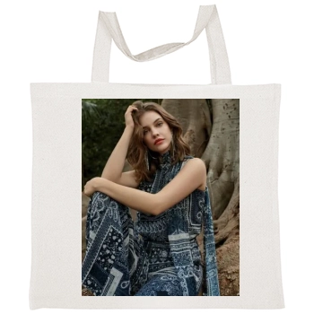 Barbara Palvin Tote