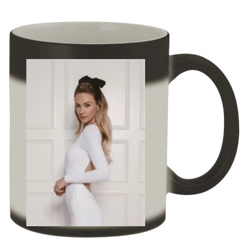 Bryana Holly Color Changing Mug